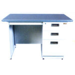 Meja Kantor Lion L-106 N